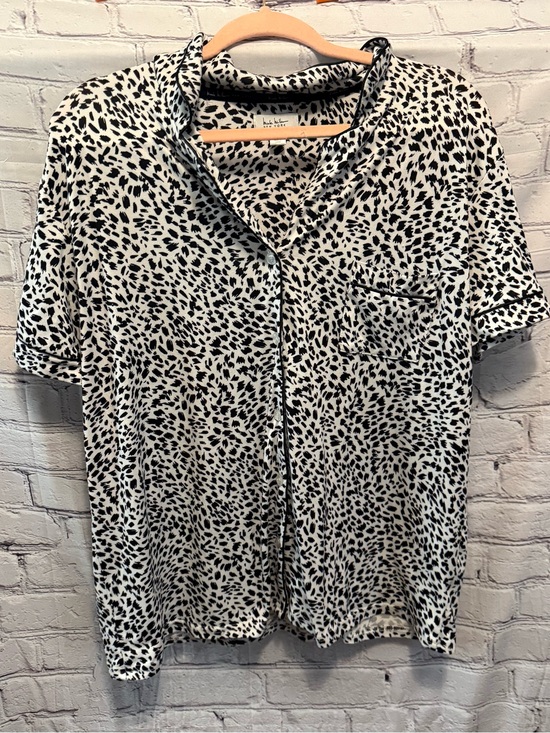 Nicole Miller Other - Nicole Miller Black and White Printed Short Sleeve Pajama Top